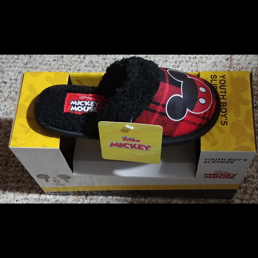 GREAT GIFT!! NWT & BOX - Mickey Mouse slip-on slippers - Toddler Boys 12
